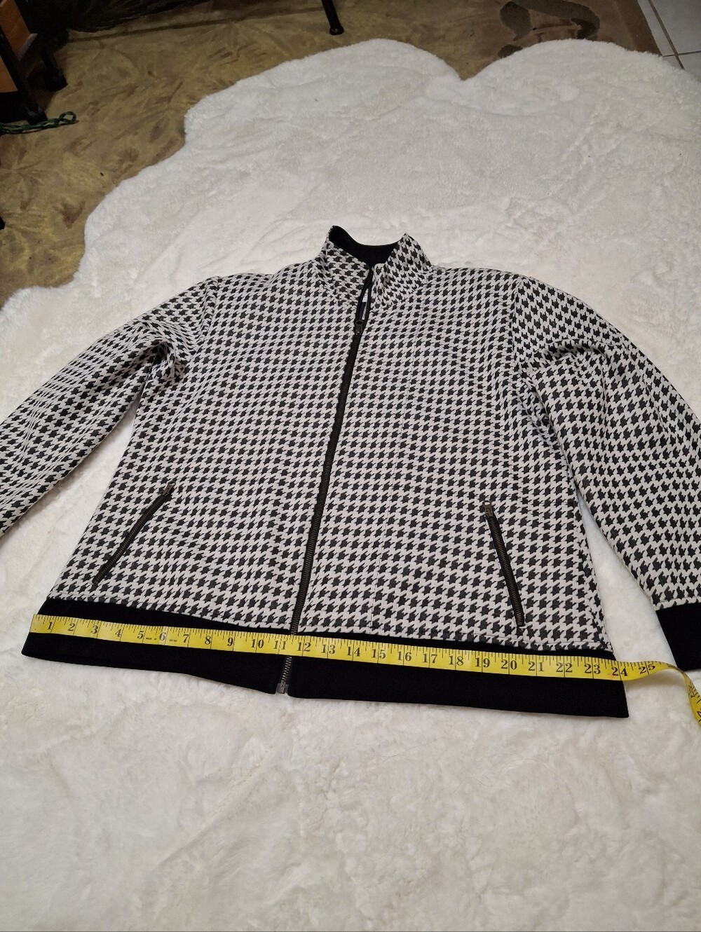 Chico's Travelers Black & White Houndstooth Zip Front Blazer Jacket Women Size 3 - Picture 13 of 16